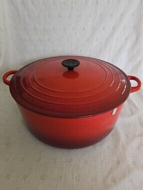 Le Creuset Cerise Red Enameled Cast Iron Dutch Oven #34 13.25Qt